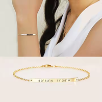 Bracelet personnalisé en acier inoxydable plaqué or pour bébé, garçon ou fille, avec nom gravé