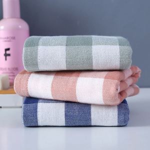 Serviette de toilette moderne en coton zéro-torsion avec motif à carreaux, écologique et réutilisable pour la maison, l'hôtel et le spa, vente en gros - Product Image 2