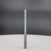Alésoir industriel à 4 cannelures en carbure de tungstène massif, à refroidissement interne, à cannelures spirales, pour diamètres et longueurs personnalisés, avec logo