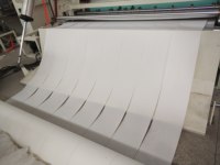Machine automatique simple de découpe et de rembobinage de film de rouleau de refendage de tissu non tissé d'usine