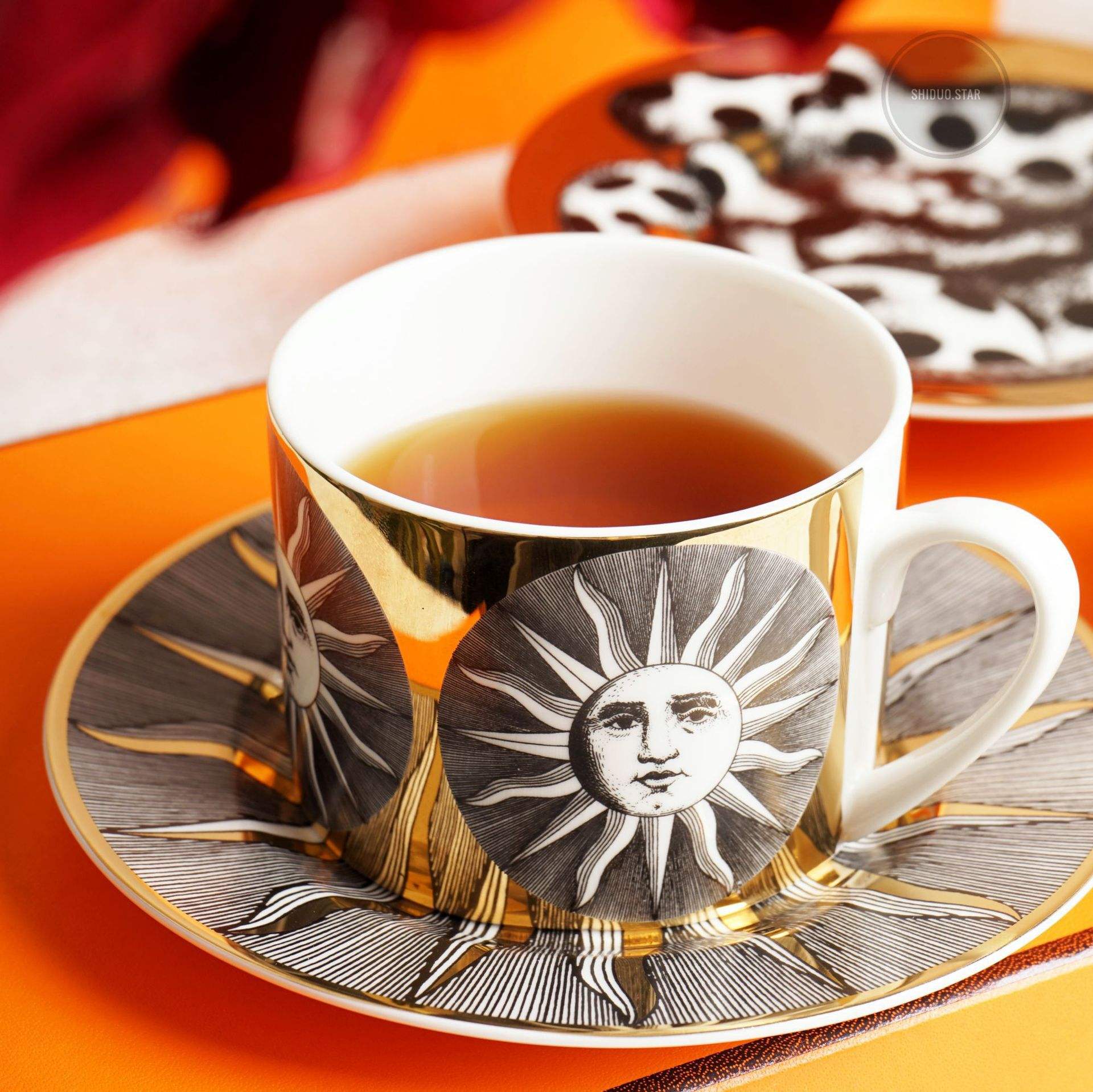 Cup and saucer E big sun