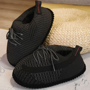 Precio de fábrica Popular exquisitos diseños invierno cálido felpa Adolescente Adulto interior casa zapatillas Zapatillas - Product Image 1