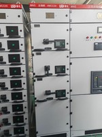 Armoire de Commutation Basse Tension LD, Système de Barres de Distribution Industrielles Intérieures 6300A à Courant Élevé, Structure Modulaire IEC MNS IP43