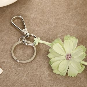 Summer Color Floral Keychains <b>Bag</b> <b>Charms</b> Stylish White Daisy Flowers Korean Cute Sunflower Daisy Lover Gifts - Product Image 4