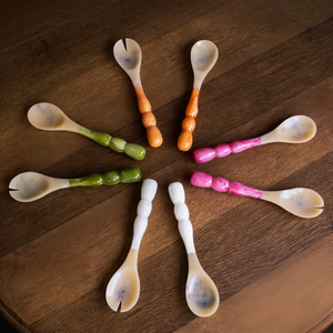 Juego de Cucharas para Servir, Diseño Minimalista, Mango Largo, Resina Ecológica, Ligeras, Acabado Espejo, Utensilios de Cocina para Fiestas - Product Image 1
