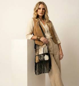 Sac bandoulière en patchwork de cuir de vachette avec franges, style hip-hop, fermeture éclair en daim, toutes saisons, usage quotidien, plage, CUIR TEXTILE SUR MESURE - Product Image 3