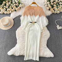 Robe Vintage Plissée Élégante à Col en V pour Femme, Ornée de Strass et de Perles, Coupe Ajustée, Style Luxe Léger