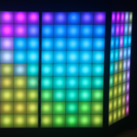 Panneaux vidéo LED numériques polychromes portables et pliables Façade de cabine de DJ IP55 pour l'éclairage de mariage