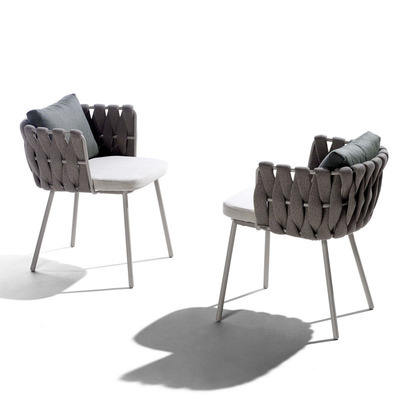 เก้าอี้ D