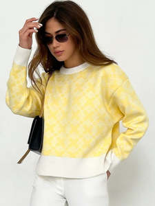 Maglione da Donna Personalizzato OEM con Collo Tondo e Motivi Geometrici Lavorati a Maglia - Product Image 5
