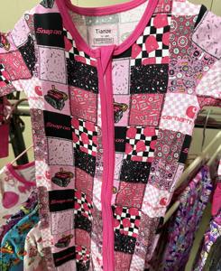 Pakaian Tidur Bayi Bambu Lengan Panjang Bernapas dengan Ritsleting, Romper Bayi Bambu, Jumpsuit Ritsleting yang Dapat Diubah - Product Image 1