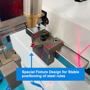 Nouvelle machine de soudage laser à fibre automatisée YT, facile à utiliser, haute précision, manuelle et automatique, pour le soudage des lames de couteaux à découper en acier - Product Image 6