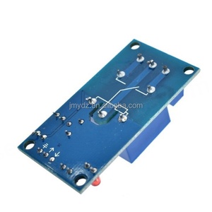 โมดูลควบคุมรีเลย์เซ็นเซอร์วัดความชื้นในดิน 12V ให้รดน้ำอัตโนมัติเมื่อความชื้นต่ำกว่าระดับสวิตช์เริ่มทำงาน - Product Image 4