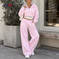 Ensemble décontracté rose personnalisé : sweat à capuche court zippé et pantalon de survêtement ample à jambes larges – Tenue de sport deux pièces tendance pour femme, idéale pour le quotidien et le streetwear