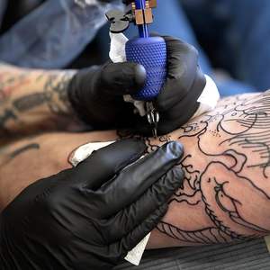 Gants en nitrile noir, résistants, imperméables, 6 mil, résistants aux produits chimiques, sans poudre, sans latex, jetables - Product Image 6