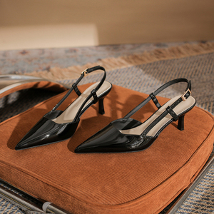 Sandali con <span class=keywords><strong>Tacco</strong></span> Alto alla Moda con Superficie Lucida e Punta Affusolata per Donne e Signore, Ideali per Feste e Appuntamenti - Product Image 4