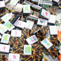 Ensemble de Mahjong Américain Moderne Gravé à 4 Couches, Boutique, 160 Tuiles, Tapis Léopard Luxe Paon, Artisanat de Luxe, Mahjong de Poker