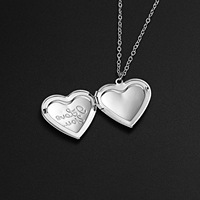 Collier pendentif d'amour Simple européen et américain, cadre ouvert sculpté, brillant, image d'animaux de famille, collier de Couple, offre spéciale