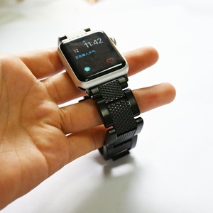 Correa de Metal Ajustable de Acero Inoxidable de Lujo para <span class=keywords><strong>Apple</strong></span> <span class=keywords><strong>Watch</strong></span> Ultra, Compatible con Tamaños de Reloj de 38 mm, 45 mm y 41 mm - Product Image 5