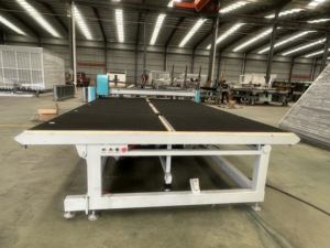 거울 유리 작업장을위한 고정밀 3800*2600mm CNC 뒤집기 유리 절단기 - Product Image 2