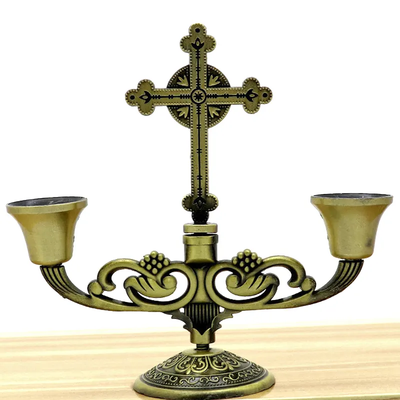 BZR21558-2 धार्मिक शिल्प कांस्य धातु बिक्री के लिए ईसाई क्रॉस प्राचीन कांस्य मढ़वाया रंग मोमबत्ती धारक