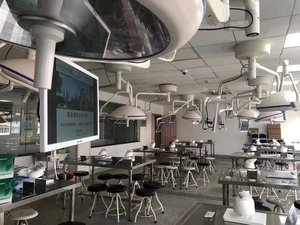 Đèn Phẫu Thuật Đôi Dome Với Máy Ảnh E500/700 Đèn Trần LED Hoạt Động Trên Đèn Vertebra Shadowless Cho Phẫu Thuật Cột Sống - Product Image 2