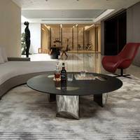Grande table centrale design avec structure en acier inoxydable pour hôtel et salon
