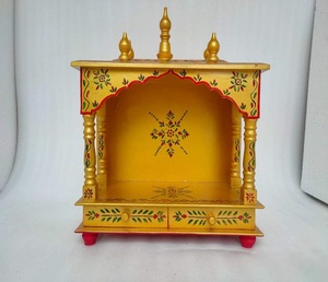 Mandir Decorativo de Madera con Detalles Pintados a Mano, Estructura Compacta, Cajones de Almacenamiento, Acabado Liso para Templos en Casa y Apartamentos - Product Image 3