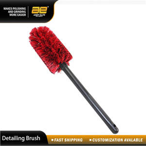 Brosse de lavage de voiture légère en plastique souple rouge de haute qualité Ae pour le nettoyage des jantes de voiture - Product Image 2