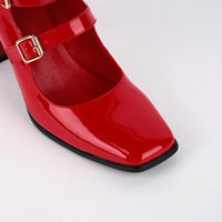 Bottines Mary Jane personnalisées pour femmes en cuir verni à talon carré avec plusieurs sangles à boucles