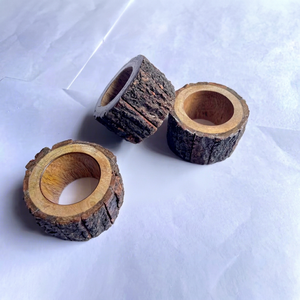 Servilletero de Madera Hecho a Mano con Diseño de Corteza, Ecológico, Duradero, Decoración de Mesa para Bodas, Estilo Americano, Lujoso y Personalizable - Product Image 1
