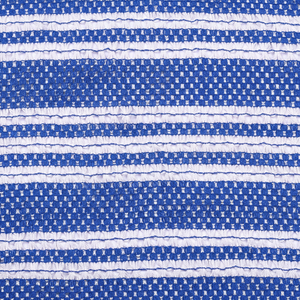 Tissu en dentelle crochetée brodée bleu et blanc de qualité supérieure, léger et respirant, pour vêtements de filles/femmes - Product Image 1