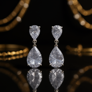 Pendientes de Oro Blanco E1864 con Cristal en Forma de Gota, Engaste de Garras con Diamantes de Imitación, Joyería Clásica para Bodas de Mujer - Product Image 2