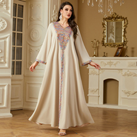 4220 musulman élégant perle brodé Robe moyen-orient arabe dubaï Robe à manches longues Ramadan Abaya 2025 printemps MAXI Robe
