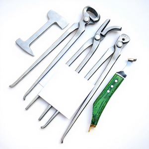 Kit de Herramientas de Herrador de Alta Calidad al por Mayor con Alicates para Pezuñas de Acero Inoxidable, Extractor de Zapatas, Cuchillo para Pezuñas con Mango de Madera y Martillo Forjado - Product Image 1