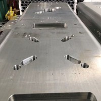 Boîtier en aluminium extrudé sur mesure de grande taille et robuste pour armoire d'équipement, usinage CNC de précision