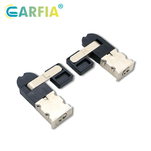 Serrure de porte coulissante droite ou gauche, loquet <span class=keywords><strong>coulissant</strong></span>, <span class=keywords><strong>verrou</strong></span> de meuble <span class=keywords><strong>pour</strong></span> <span class=keywords><strong>placard</strong></span> en alliage de zinc - Product Image 2