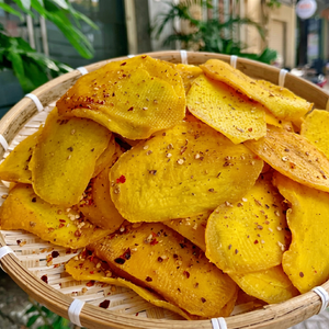 มะม่วงอบแห้งออร์แกนิค น้ำตาลน้อย เนื้อนุ่ม หวานอร่อย บรรจุภัณฑ์สุญญากาศ กลิ่นหอมสุกสมบูรณ์ อายุการเก็บรักษา 12 เดือน ผลไม้อบแห้ง ขนมขบเคี้ยว - Product Image 1