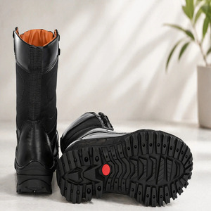 Bottes décontractées pour hommes en cuir véritable, légères et durables, avec lacets, pour un port quotidien confortable en extérieur - Product Image 5