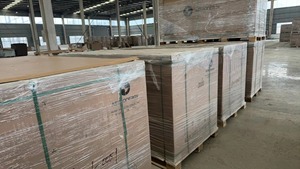 แผงโซลาร์เซลล์ <span class=keywords><strong>Chint</strong></span> Tier 1 <span class=keywords><strong>Astronergy</strong></span> 595w 590w 585w 580w 575w แบบ Half Cell Bifacial Double Glass N Type Topcon - Product Image 4