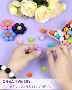 Perles en silicone 30 couleurs 9-15mm <span class=keywords><strong>pour</strong></span> fabrication de porte-clés, en vrac, <span class=keywords><strong>pour</strong></span> loisirs créatifs, emballage en boîte plastique, fabriqué en Chine - Product Image 5
