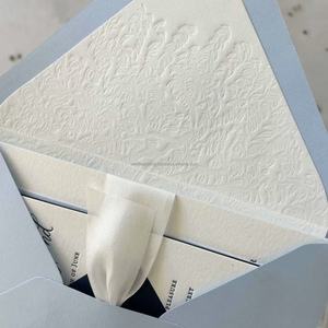 Sobres de Papel Kraft con Forro Repujado de Lujo Personalizado, Papel Offset, Estampado en Caliente con Logotipo Personalizado, Elegante Sobre para Tarjetas de Felicitación para Bodas - Product Image 1