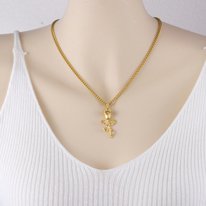 Collar con Colgante de Rosa de Acero Inoxidable de Alta Gama, Diseño Floral de Bambú, Estilo Moderno y Exclusivo para Mujer, Éxito de Ventas Transfronterizo, Popular en <span class=keywords><strong>Instagram</strong></span> - Product Image 4