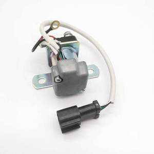 Relé de Repuesto Original 11Y-06-11391 para Cargadora de Ruedas Komatsu WA100 WA150 WA200 WA320 WA380 y Bulldozer D31EX D31PX - Product Image 1