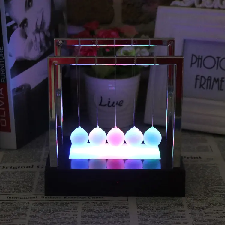 Light up Newton's Cradle Balance Ball Table Decor Lamp Toys Physics Science Newton Balls With LED