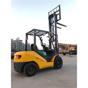 בשימוש יפני <span class=keywords><strong>komatsu</strong></span> מלגזה רגל Fd30 דגם עם 2 טון <span class=keywords><strong>3t</strong></span> 5t 3000 ק "ג קיבולת tcm מנוע מחיר נמוך - Product Image 3