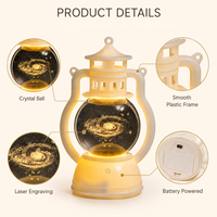 Lampe de nuit en cristal gravé au laser 3D en forme de lanterne avec lumière LED chaude alimentée par batterie, lampe décorative cadeau