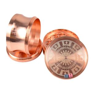 Broyeur d'herbes sèches de haute qualité de 2.3 pouces nouveau Style classique avec des logos personnalisés aimants en métal en gros pour le meulage d'herbes - Product Image 4