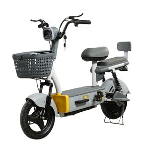 Écran LCD léger de 350W pour trottinette électrique et moteur sans balais pour les déplacements en ville parfaits pour les courts trajets et les courses en ville - Product Image 1