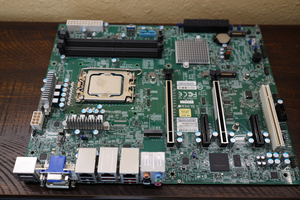 Placa Base Supermicro X13SEW-TF, WIO Propietario de un Solo Socket LGA-4677 (Socket E) para Procesadores Xeon Escalables de 5.ª/4.ª Generación DDR4, Nueva X13SE - Product Image 6